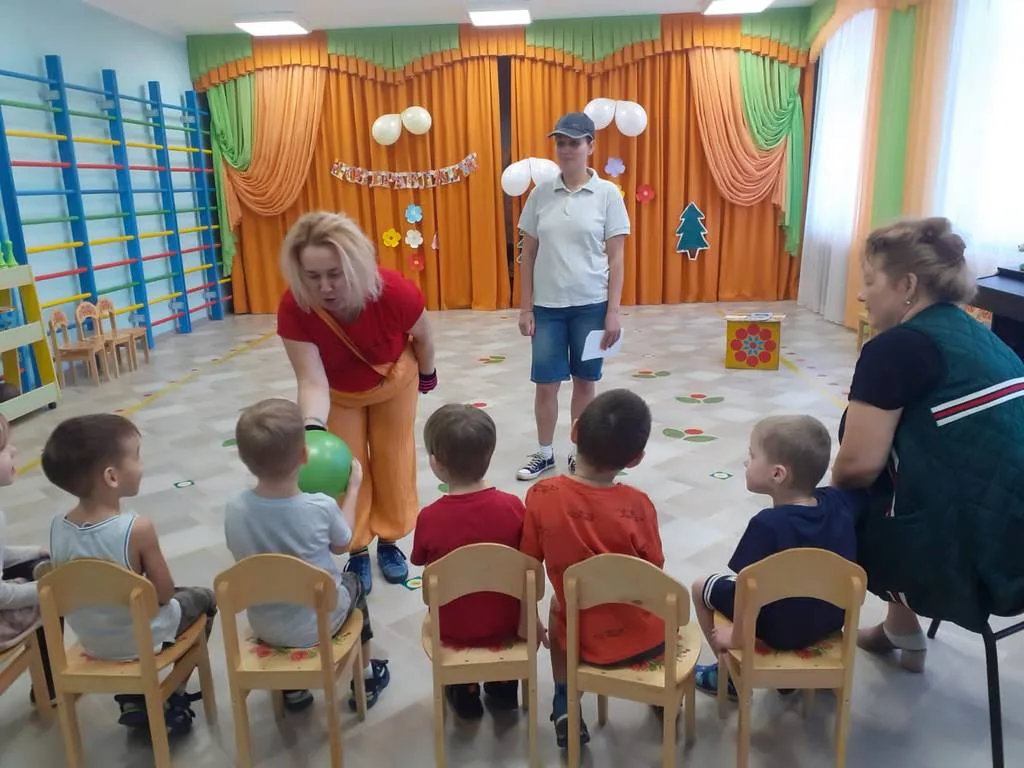 Все мы с детства знать должны ...