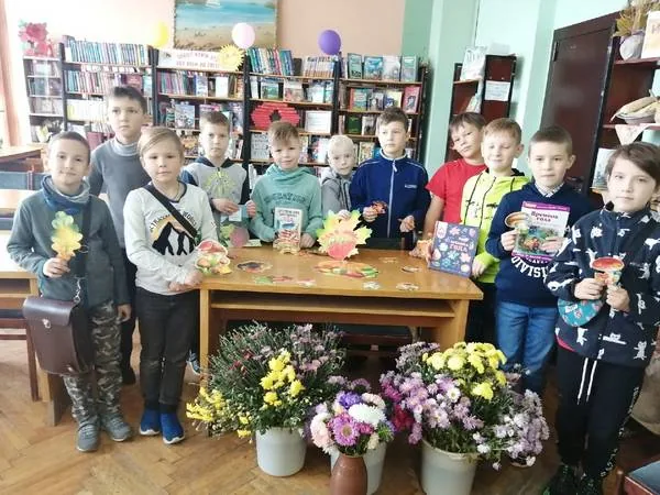 Урок - фантазия «В гостях у художницы Осени»